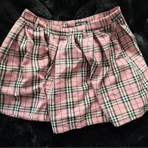 Pink Plaid Pleated Skirt